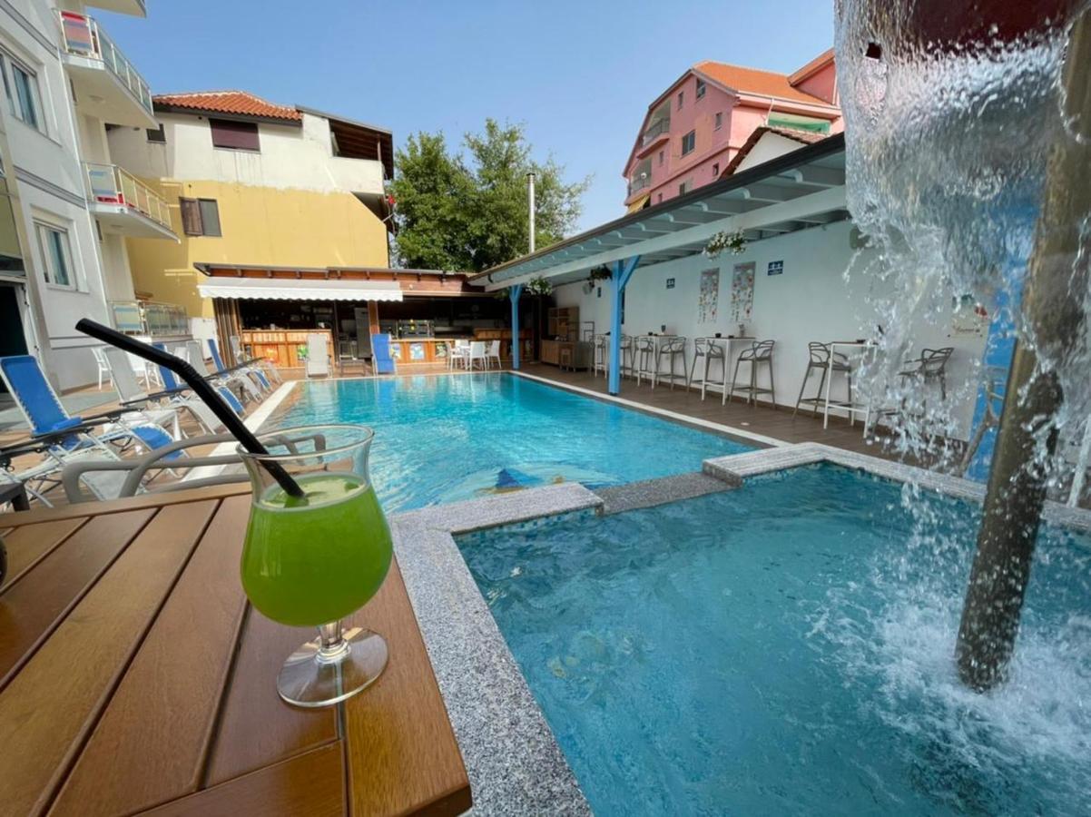 Hotel Brian Velipojë Exterior foto