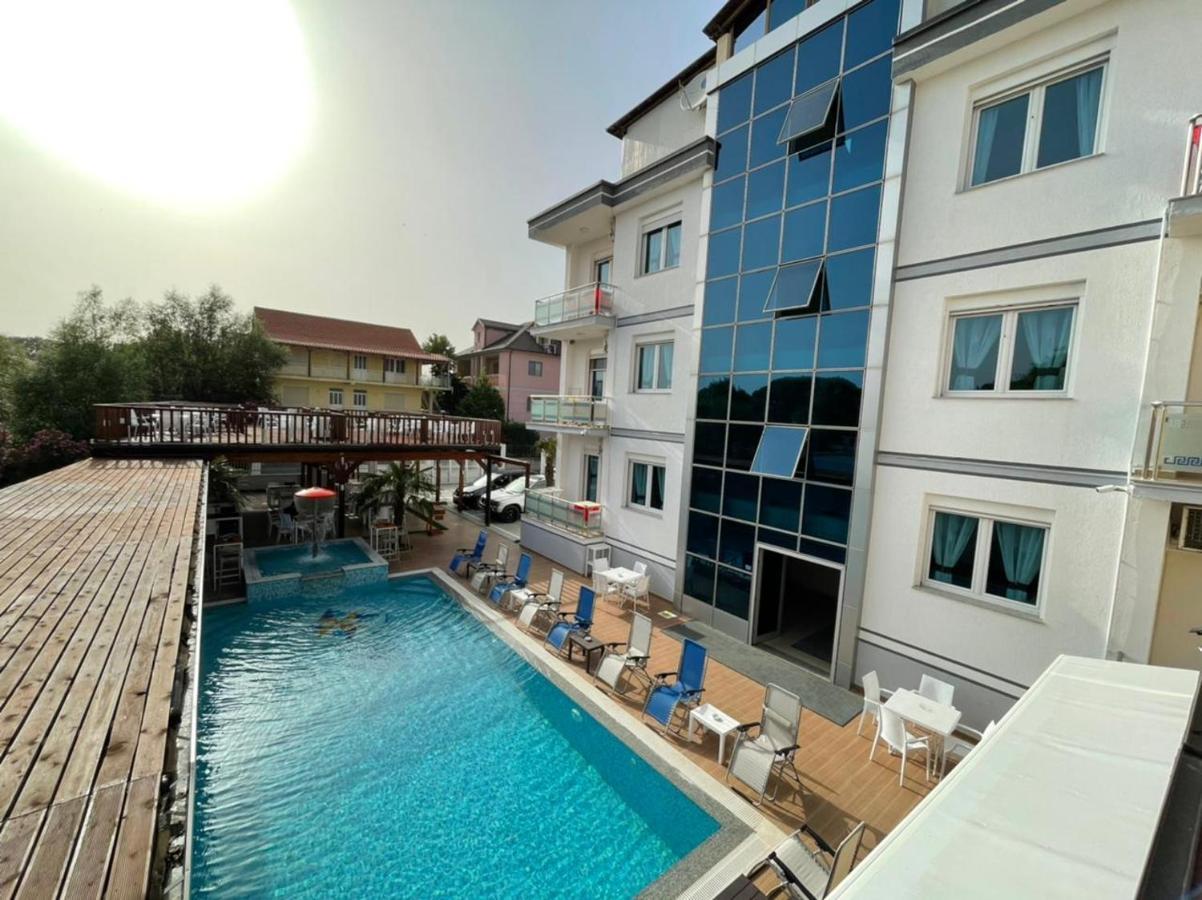 Hotel Brian Velipojë Exterior foto