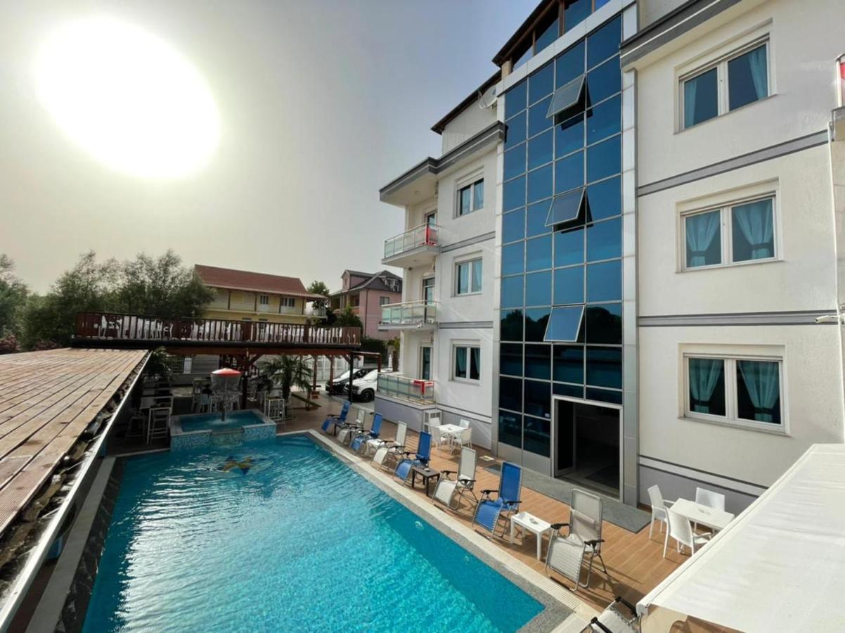 Hotel Brian Velipojë Exterior foto